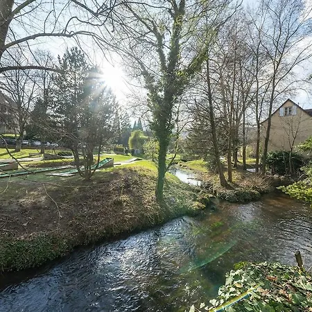 Hotel Majestic Alsace - Strasbourg Nord 2*