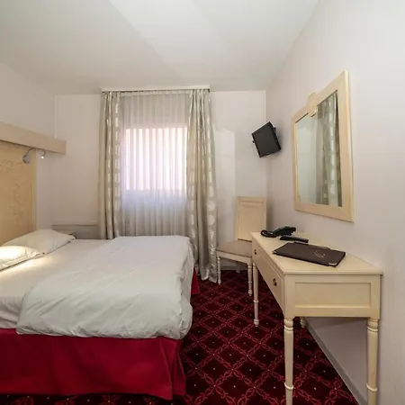 Majestic Alsace - Strasbourg Nord Hotel