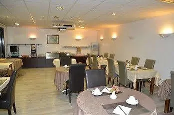 Majestic Alsace - Strasbourg Nord 2* Niederbronn-les-Bains