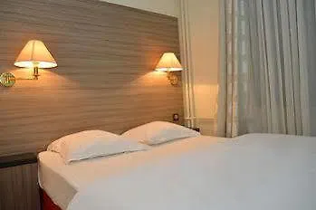 Отель Majestic Alsace - Strasbourg Nord 2*