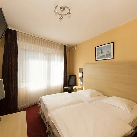 Hotel Majestic Alsace - Strasbourg Nord Niederbronn-les-Bains