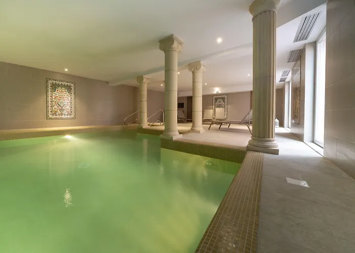 Hotel Majestic Alsace - Strasbourg Nord 2*