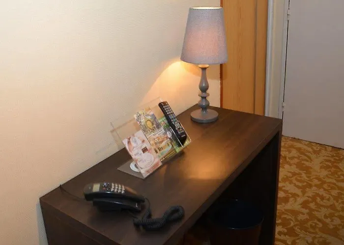 Hotel Majestic Alsace - Strasbourg Nord 2*